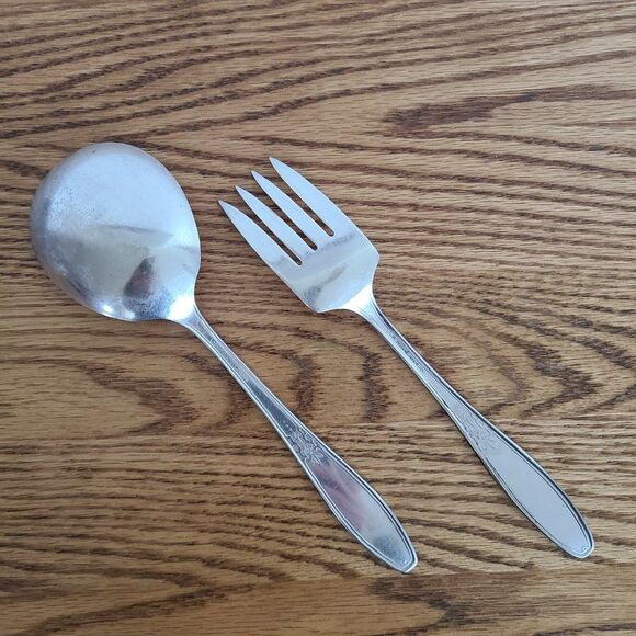 Vintage Wm. Rogers Princess Lady Doris Silver Plate Meat Fork and Serving Spoon - Picture 7 of 15